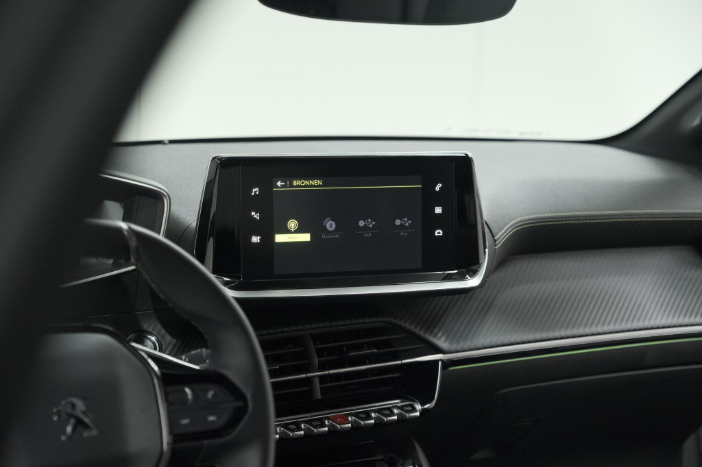 Peugeot 208 puretech 100 gt | camera | adaptieve cruise control | navigatie