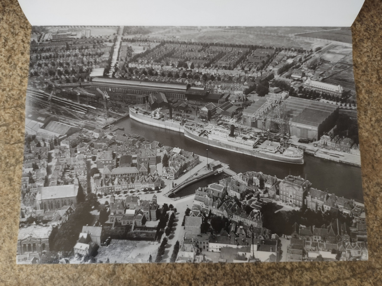 Vlissingen vanuit de lucht. Prachtige oude grote foto's  Van 1924 tot 1960