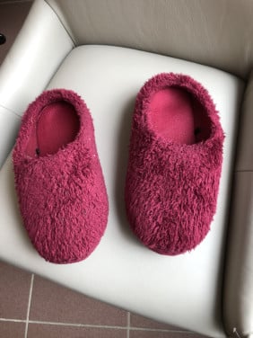 Te koop goede pantoffels.(z.g.a.n.).