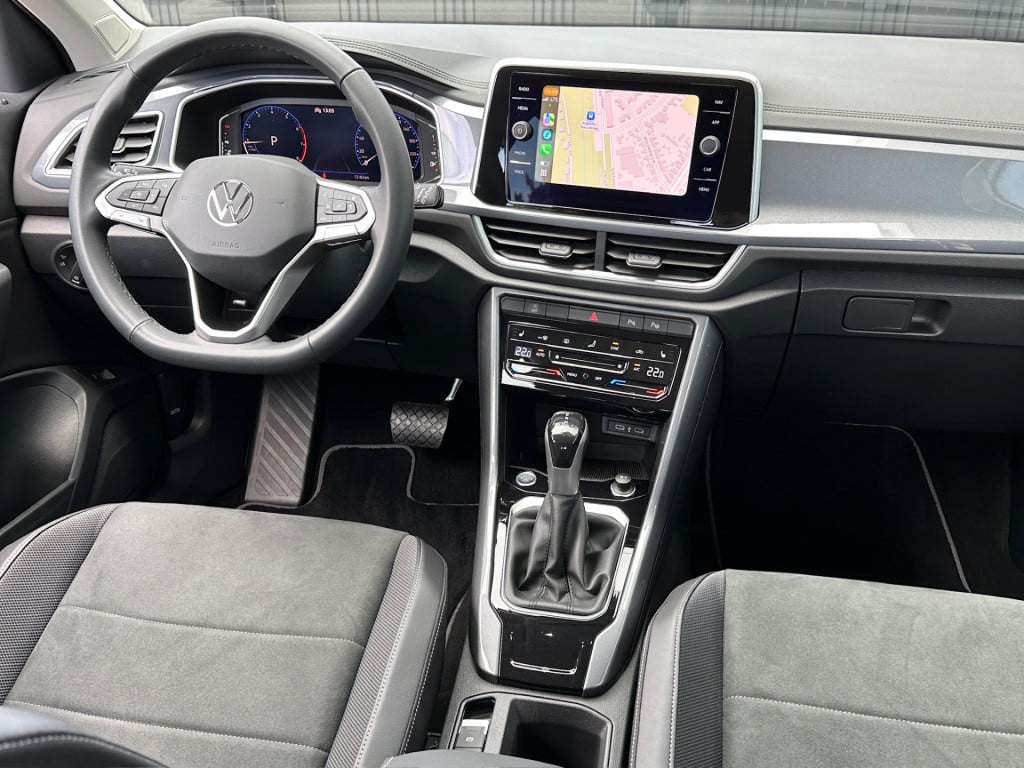 Volkswagen T-roc 1.5 tsi 150pk dsg style carplay | camera | keyless | elek.