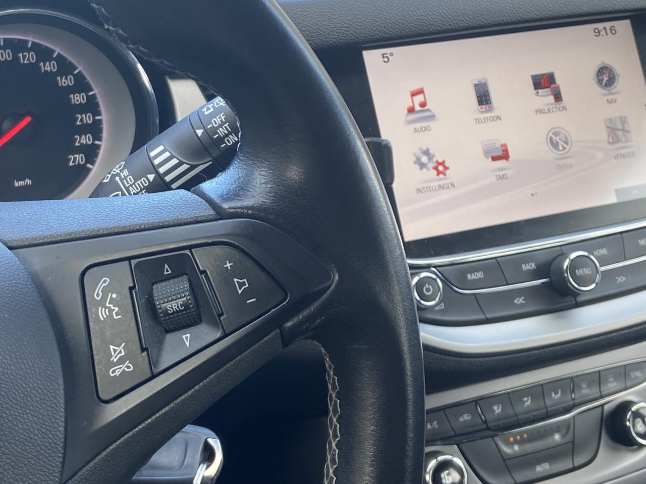 Opel Astra Sports Tourer.