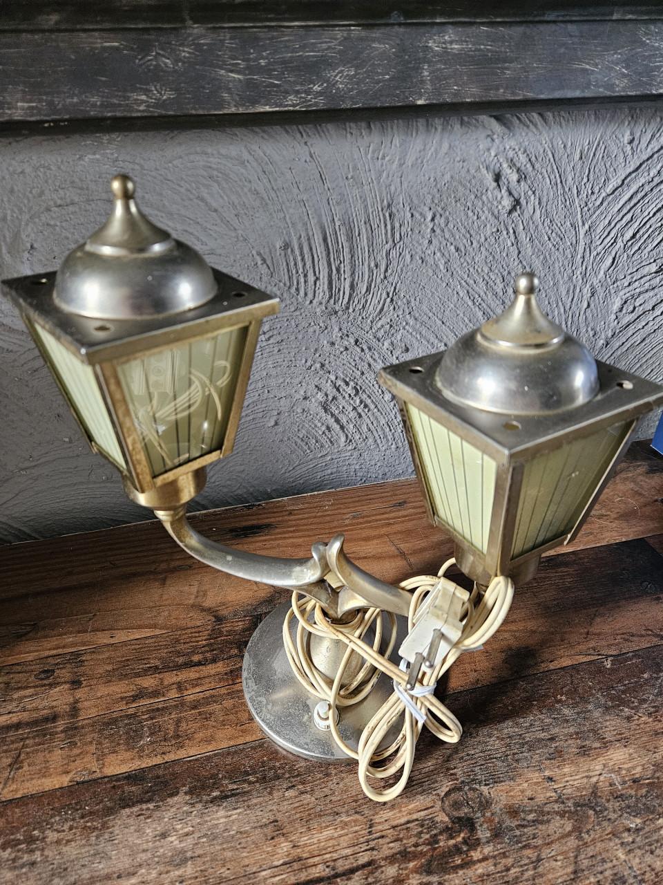 Antieke jaren 60 lantaarn tafellamp puntgaaf item