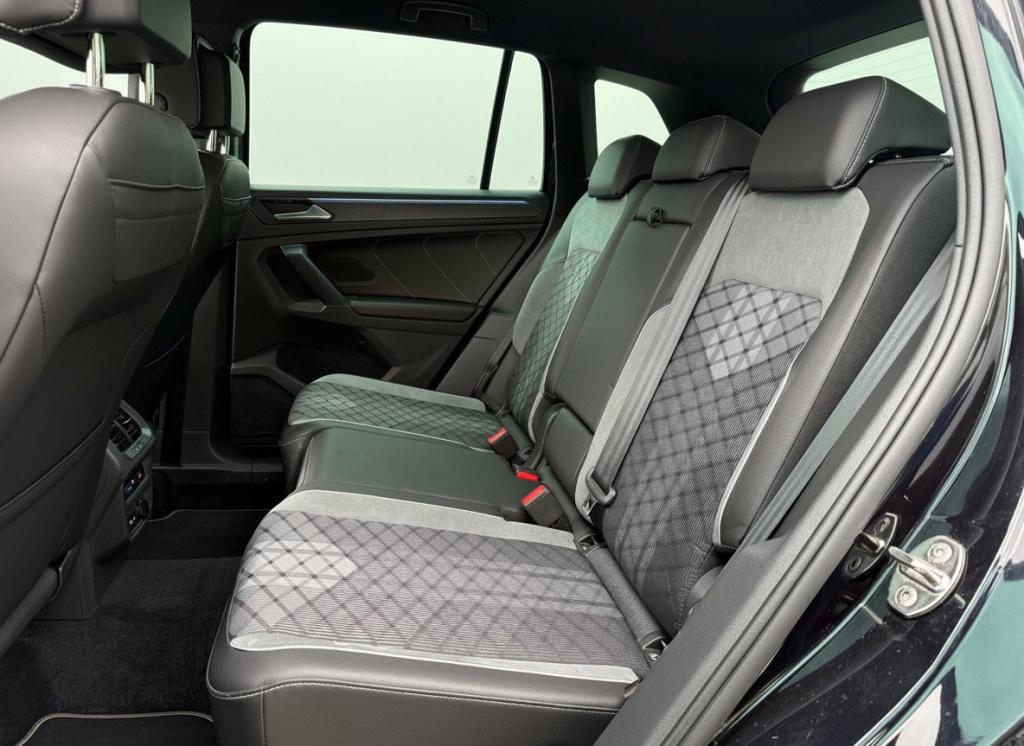 Volkswagen Tiguan 1.5 tsi r-line business+