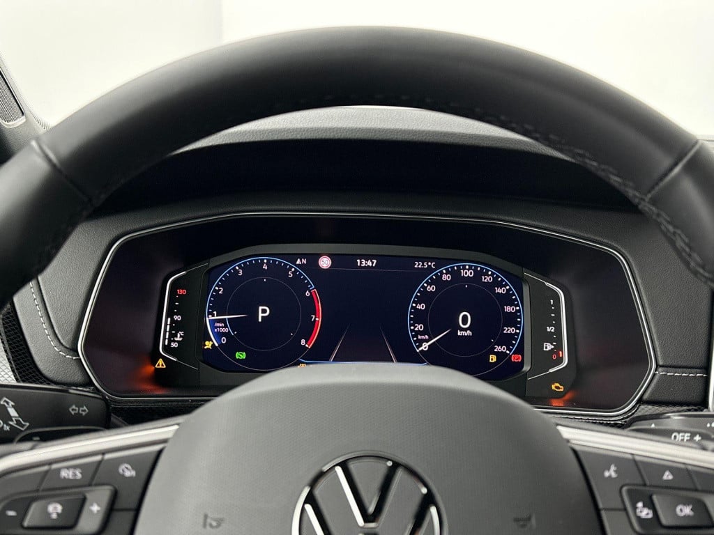 Volkswagen T-cross r-line-edition 1.5 110 kw / 150 pk tsi suv 7 versn