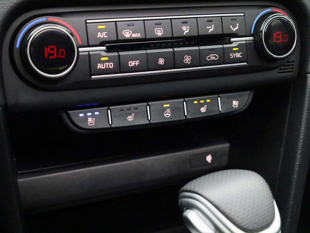 Kia Proceed 1.5 t-gdi gt line | full option | lage km stand | panoramadak |