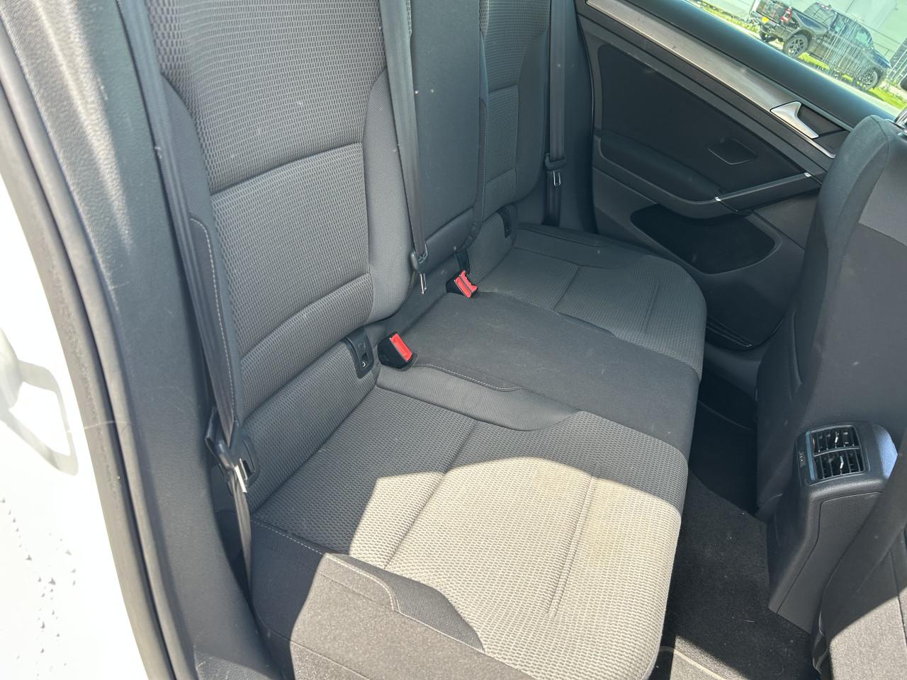 Volkswagen Golf 7 1.2 TSI Comfortline|CARPLAY|CRUISE CONTR|