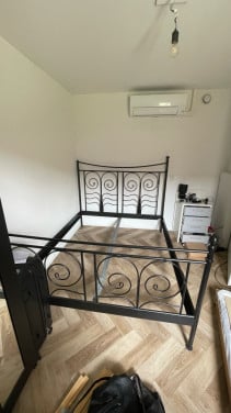 Bed 160 x 200