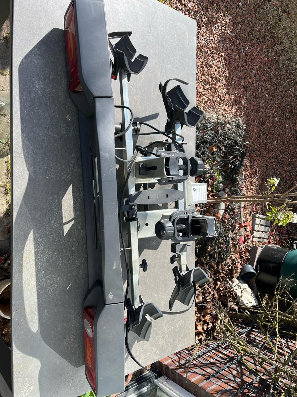 Fietsen drager. Twinny load