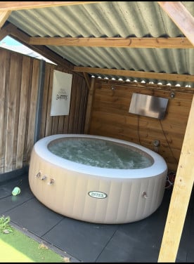 Jacuzzi