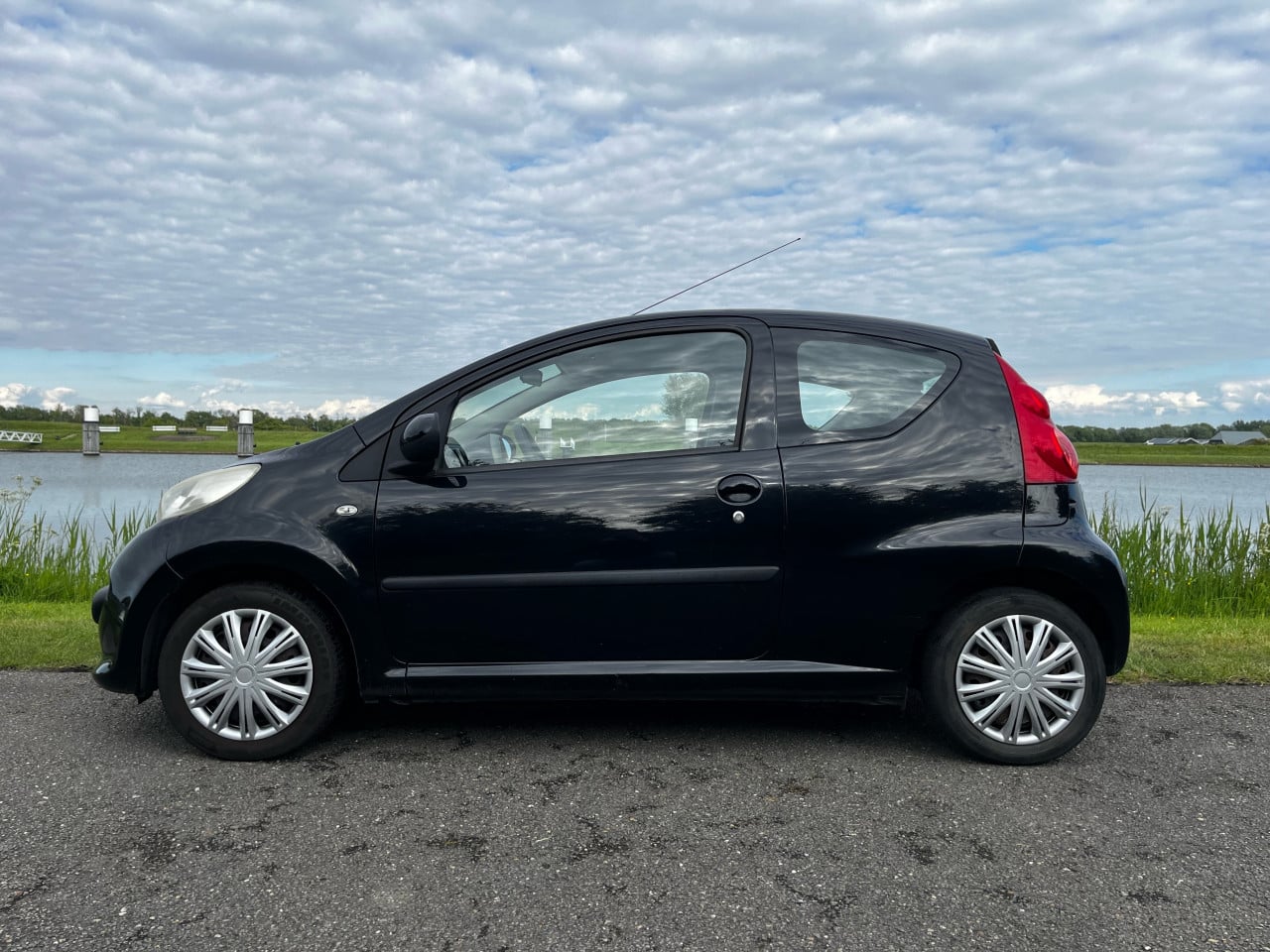 Peugeot 107 1.0-12V | 106dkm | Airco | Vol Onderhoud | Org NL