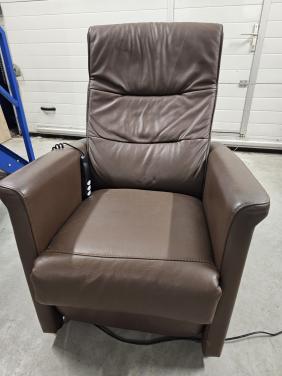 Relaxfauteuil met opsta hulp