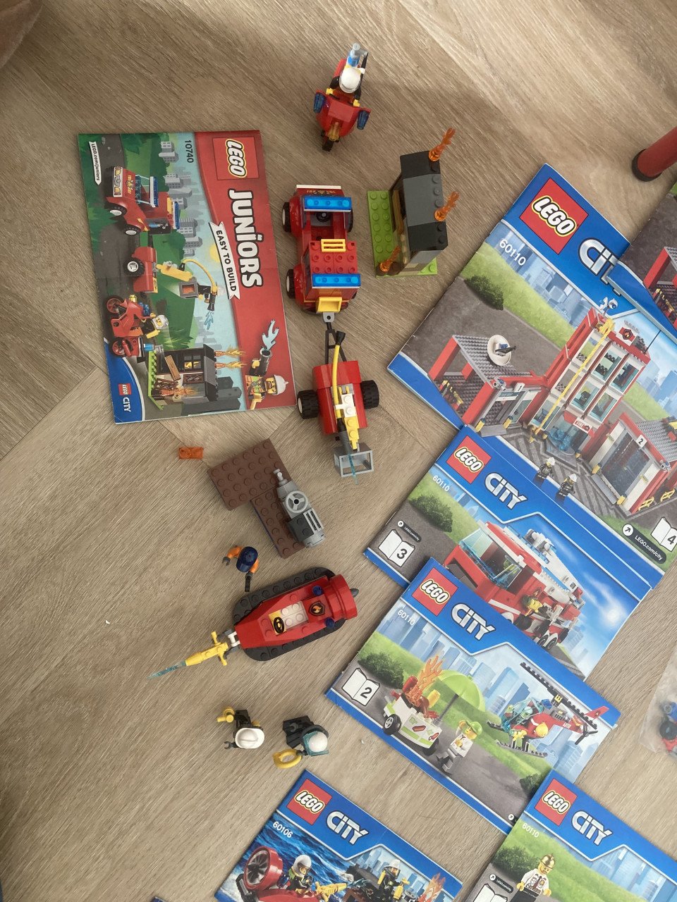 Lego brandweer kazerne 60110 en veel extra’s