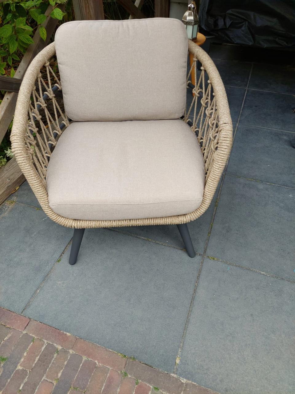 Heerlijke stoel voor tuin