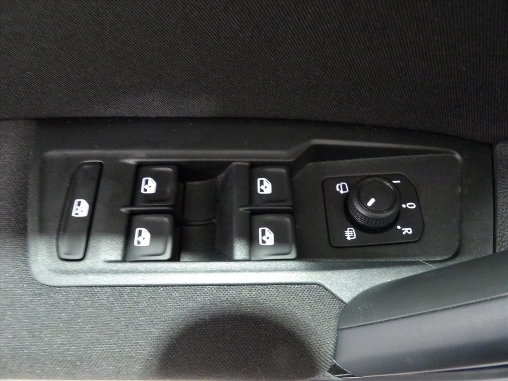 Volkswagen Tiguan r-line 1.5 tsi 150pk 7-dsg