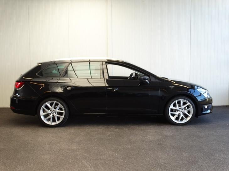 Seat Leon 1.4 ecotsi 150pk connected