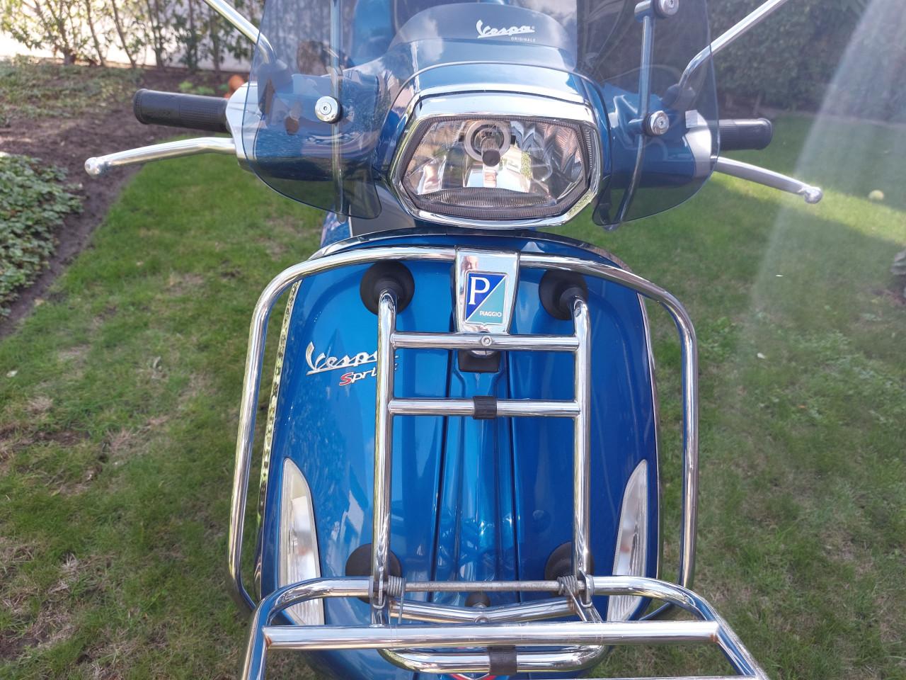 Vespa Sprint snorfiets, 2017