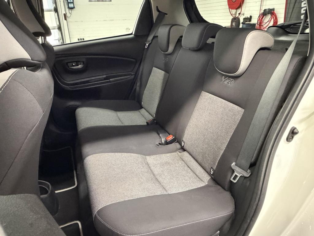 Toyota Yaris 1.5 hybrid y20 edition | cruise control | camera | clima