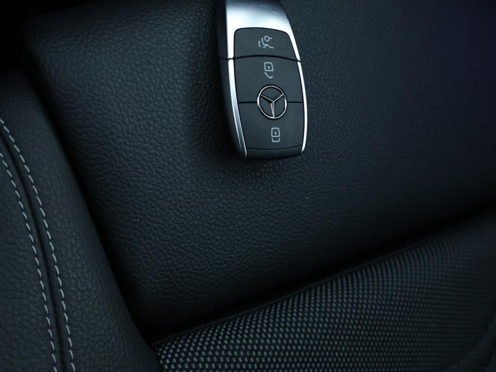 Mercedes-Benz Gla-klasse 250 e star edition luxury line trekhaak | night pa