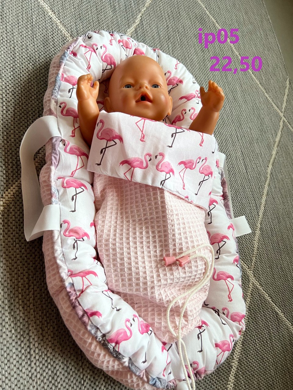 Baby born kleertjes Kamperland. Vrijdag 17 oktober. Opbrengst KiKa.