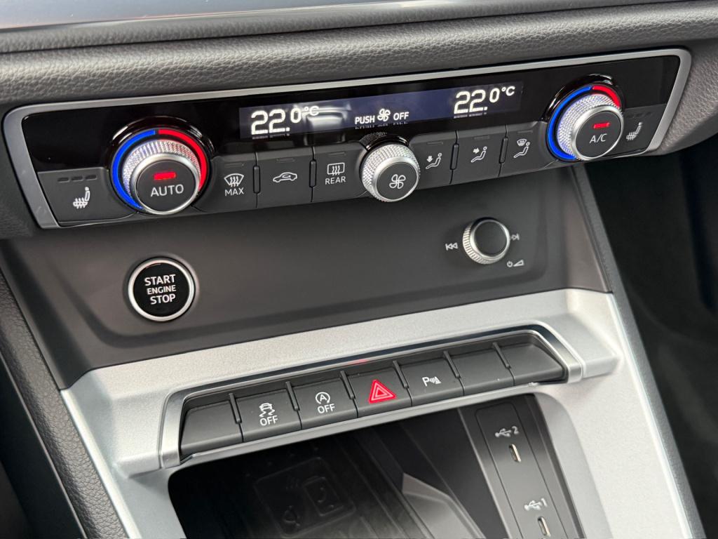 Audi Q3 35 tfsi 150pk s-tronic advanced | trekhaak | zwart optiek | dode ho