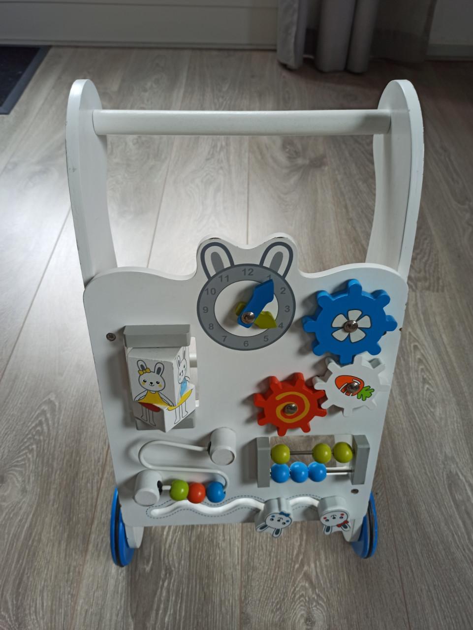 Houten loopwagentje voor kinderen