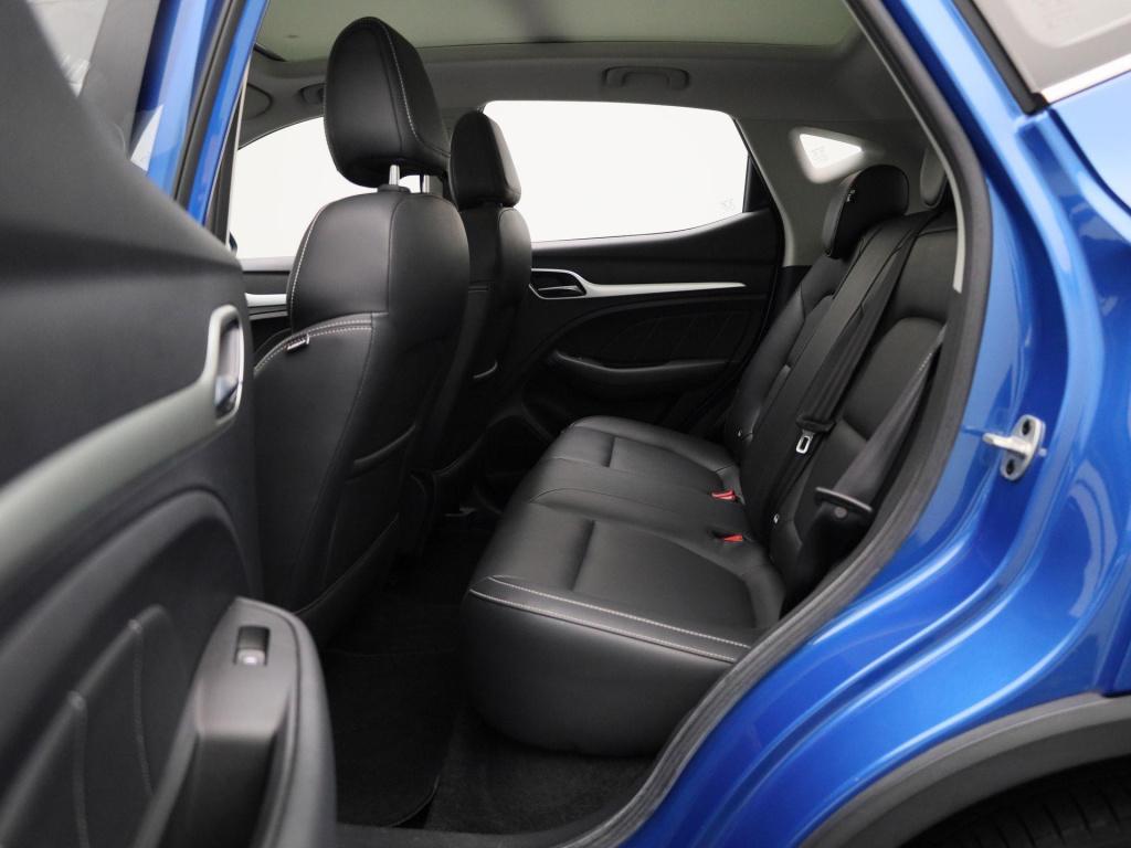 MG Zs Ev luxury 45 kwh | leder | panoramadak | carplay | stoelverwarming | 