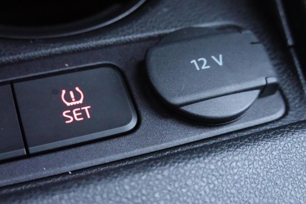 Volkswagen UP! 1.0 bmt move up!