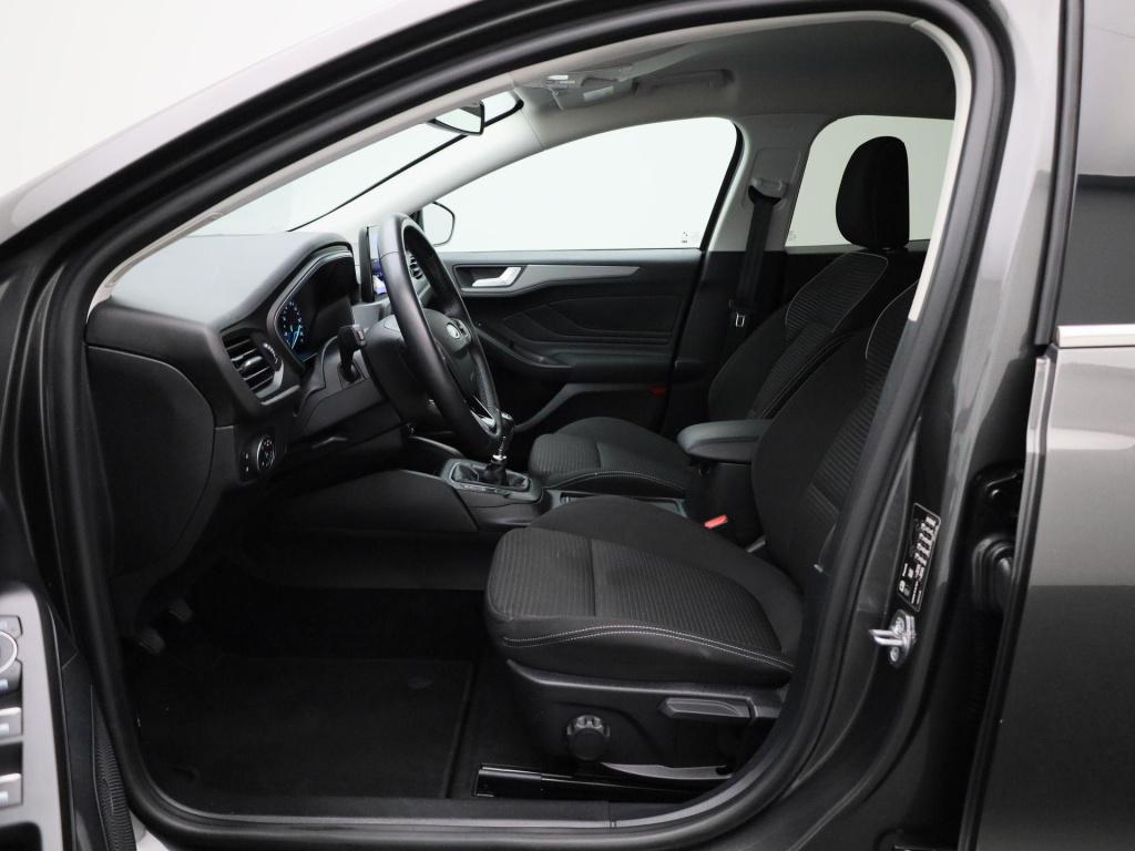 Ford Focus wagon 1.0 ecoboost hybrid titanium style | navigatie | winterpac