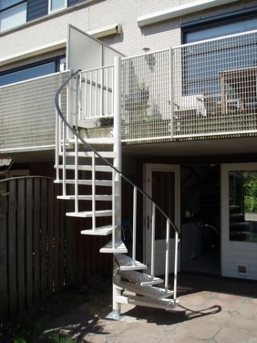 Maatwerk spiltrappen en wenteltrappen voor binnen en buiten