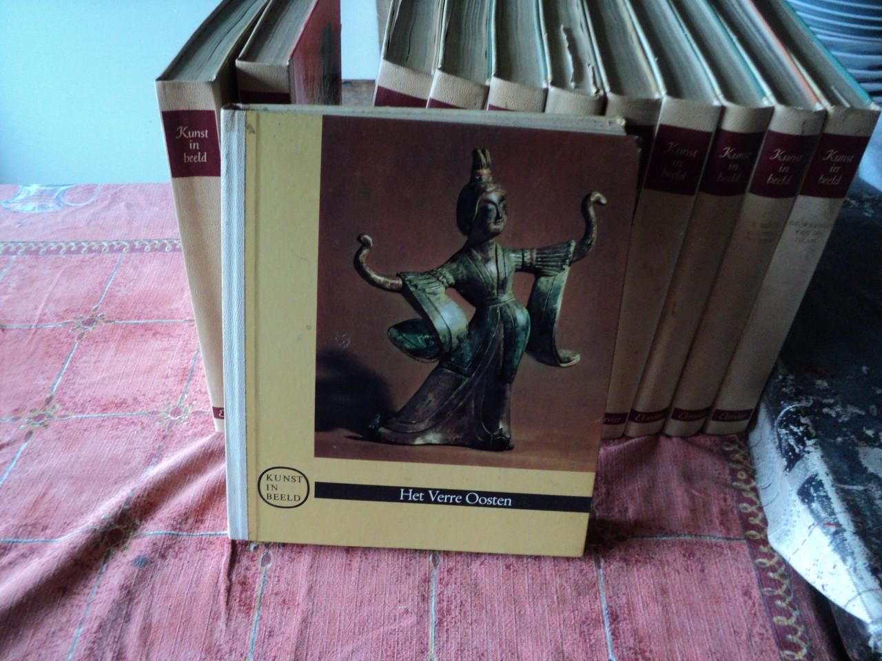 Boeken "kunst in Beeld