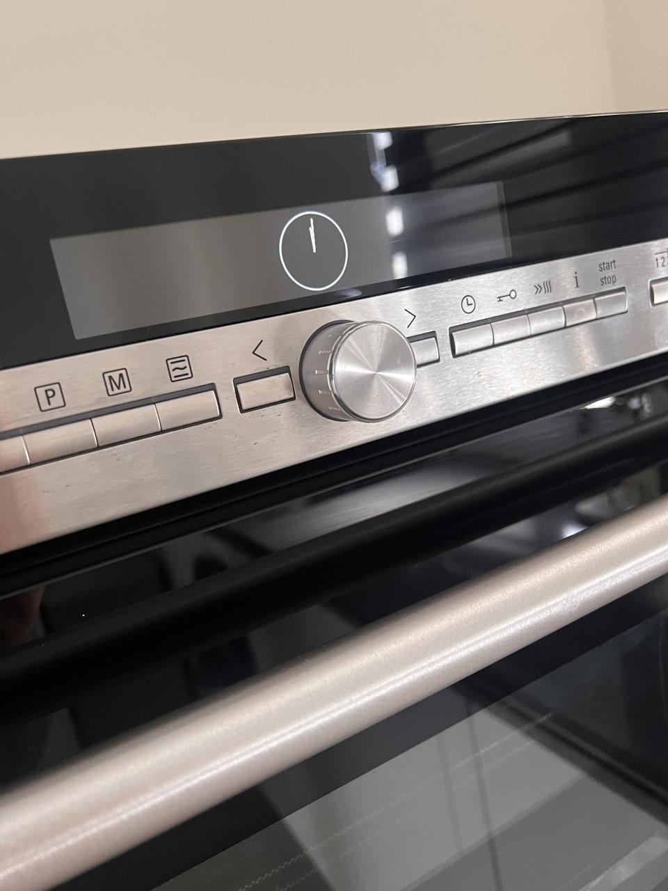 Nette Siemens HB86K575N Combimagnetron/oven