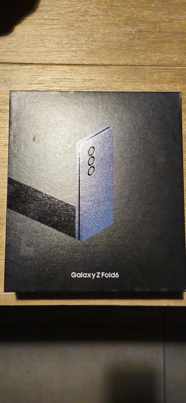Samsung Galaxy Z Fold6 512gb met S Pen Case en extra hoesjes