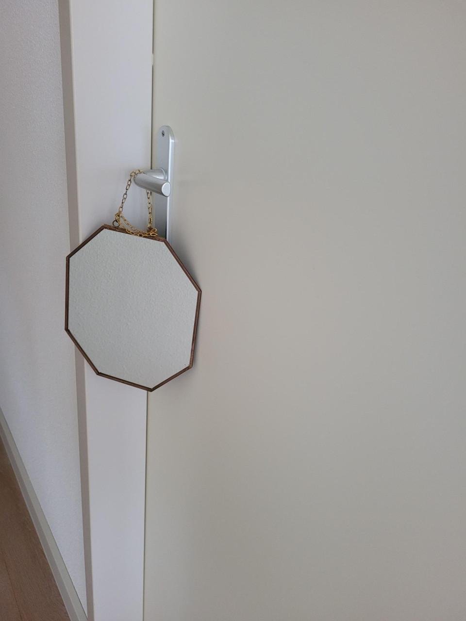 Strandspullen voor strandhokje: Gordijnen met roede, schep, spiegel etc.