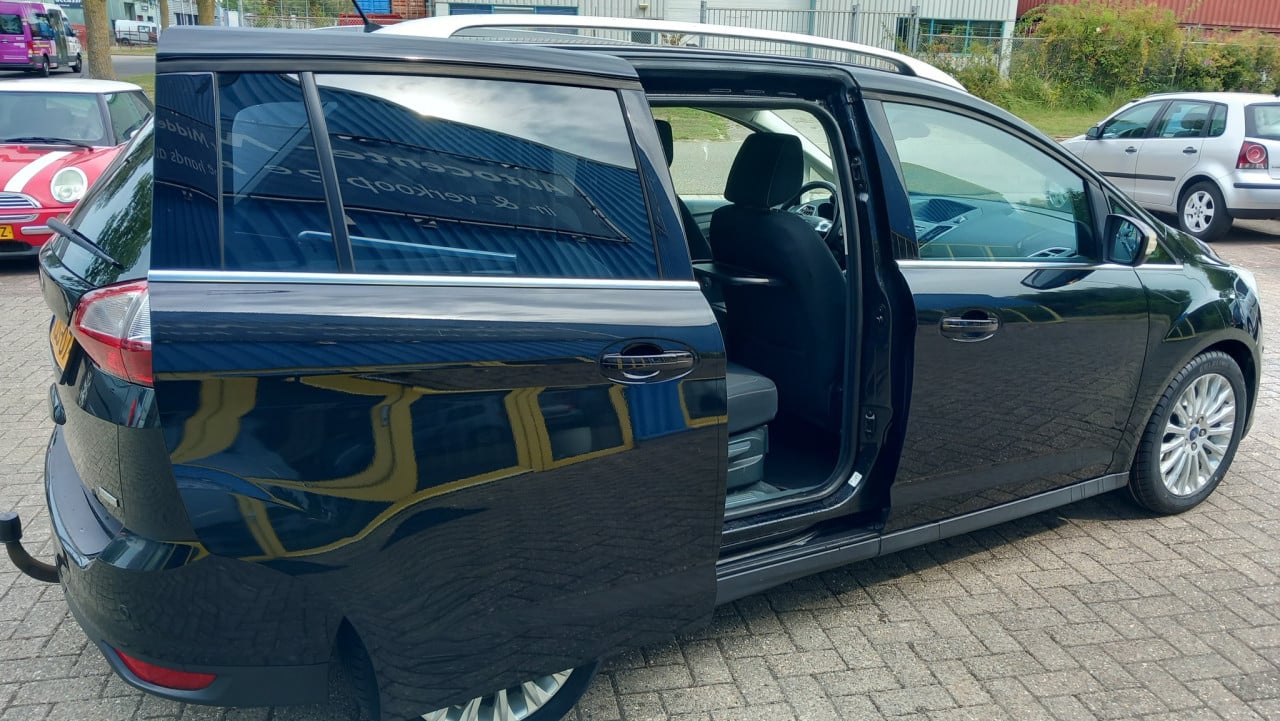 Ford GRAND C-MAX 1.0 Lease Titanium 7p bj:2014 airco navigatie i.z.g.st