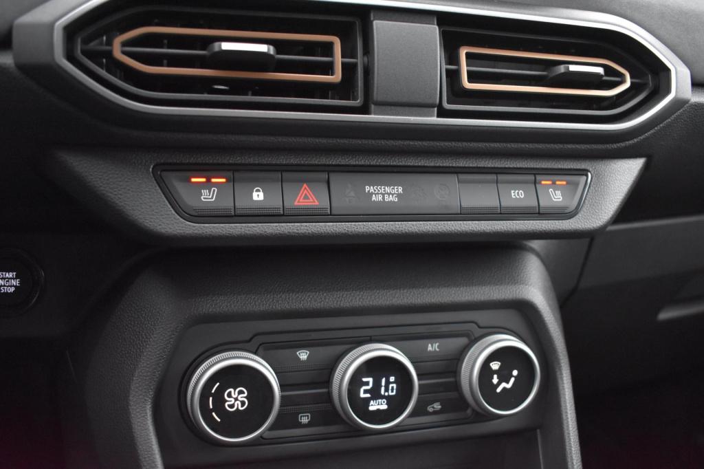 Dacia Jogger 1.6 hybrid 140 extreme 7p. | stoelverwarming | nap | apple car