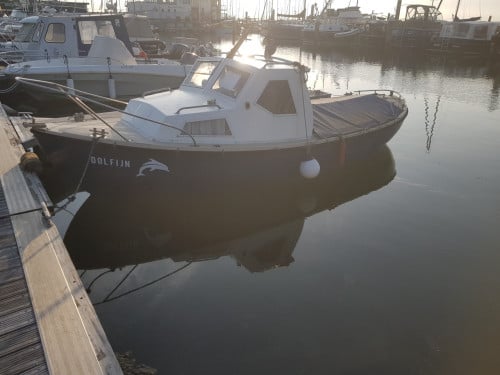 Zeer degelijke toer-visboot