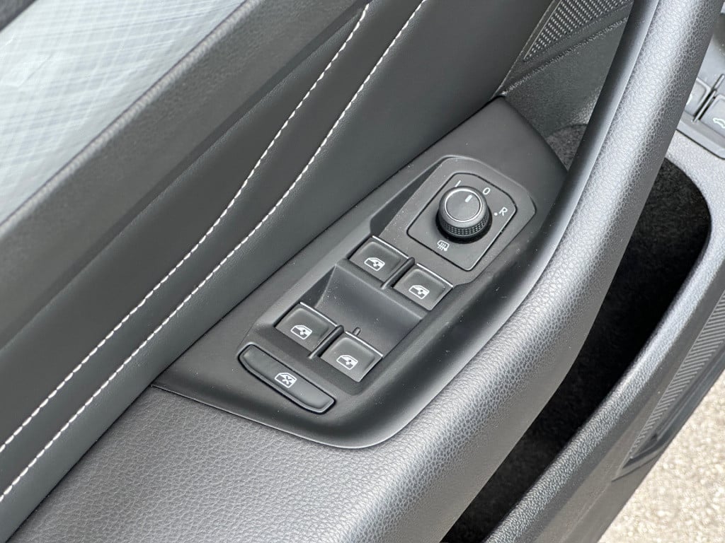 Volkswagen Passat variant 1.4 tsi phev gte | camera | dode hoek | navi | ca