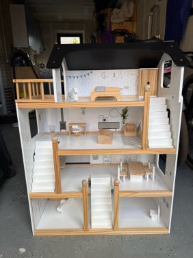 Poppenhuis Petite Amelie