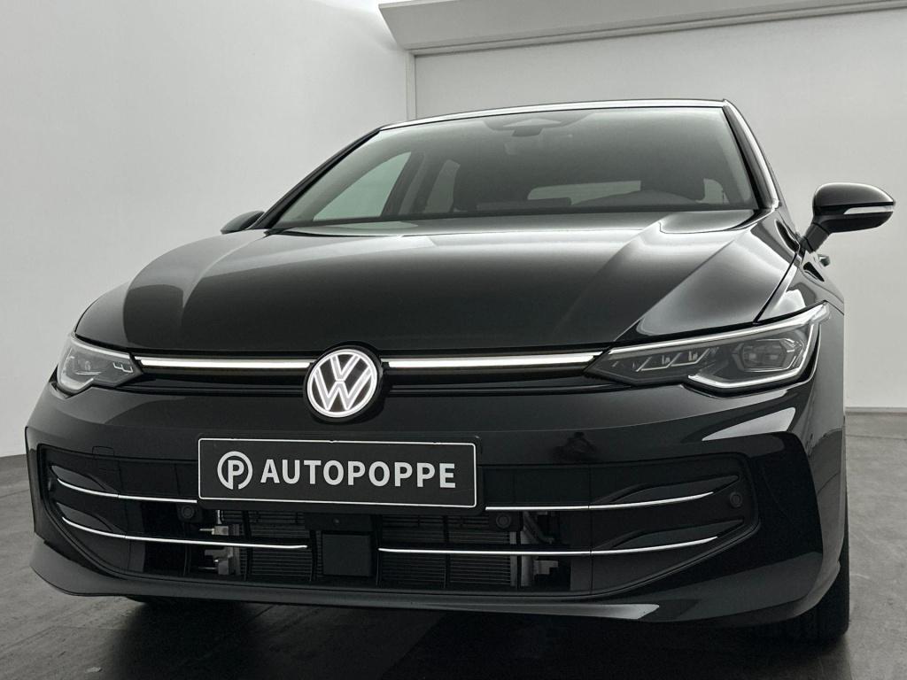 Volkswagen Golf style plug in hybride 204 pk