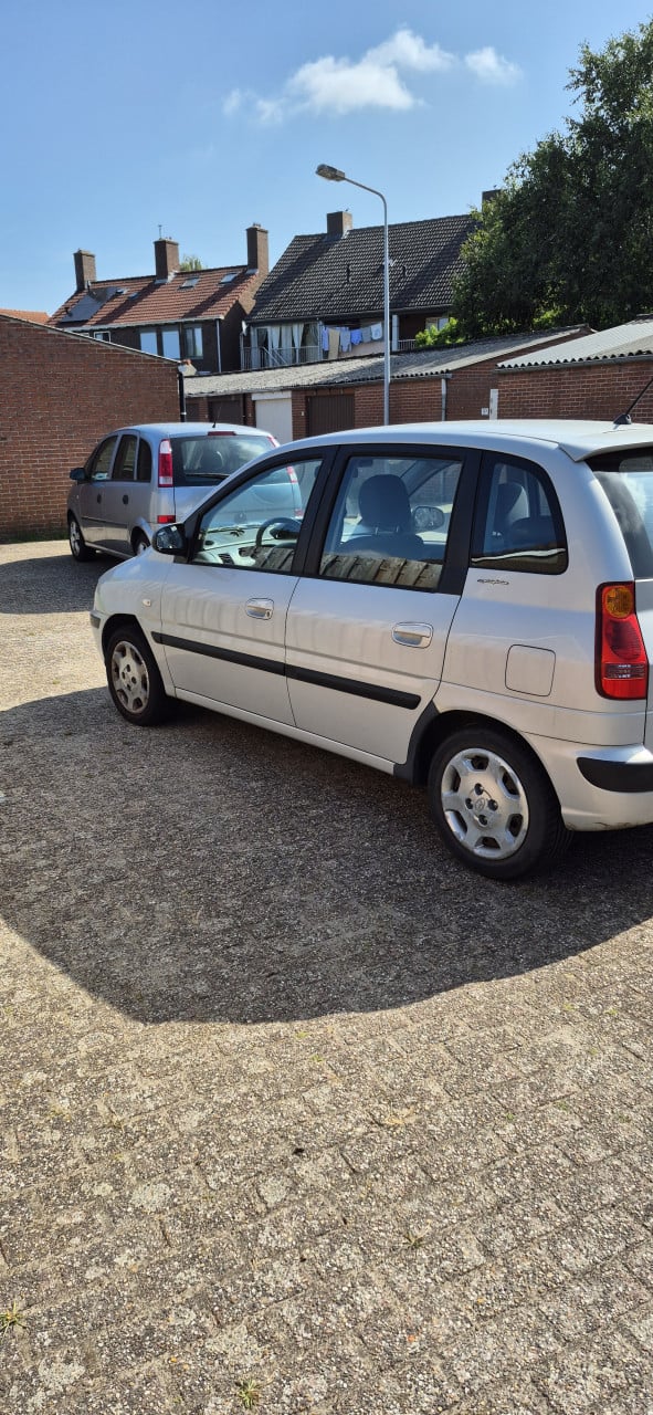 Hyundai Matrix 1.6