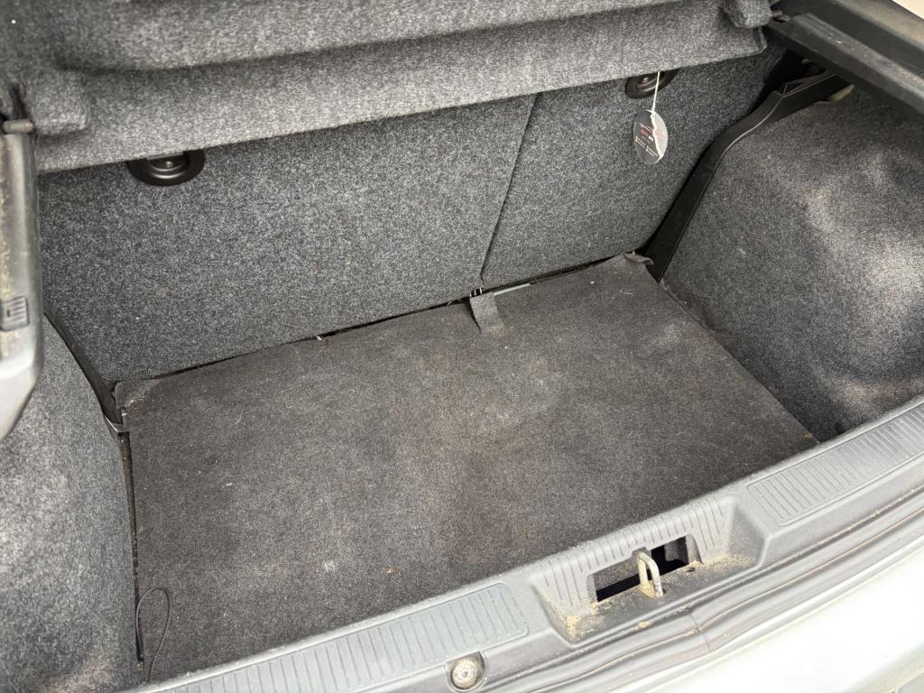 Fiat Grande Punto 1.2 active/nieuwe apk/inruilkoopje zo mee/
