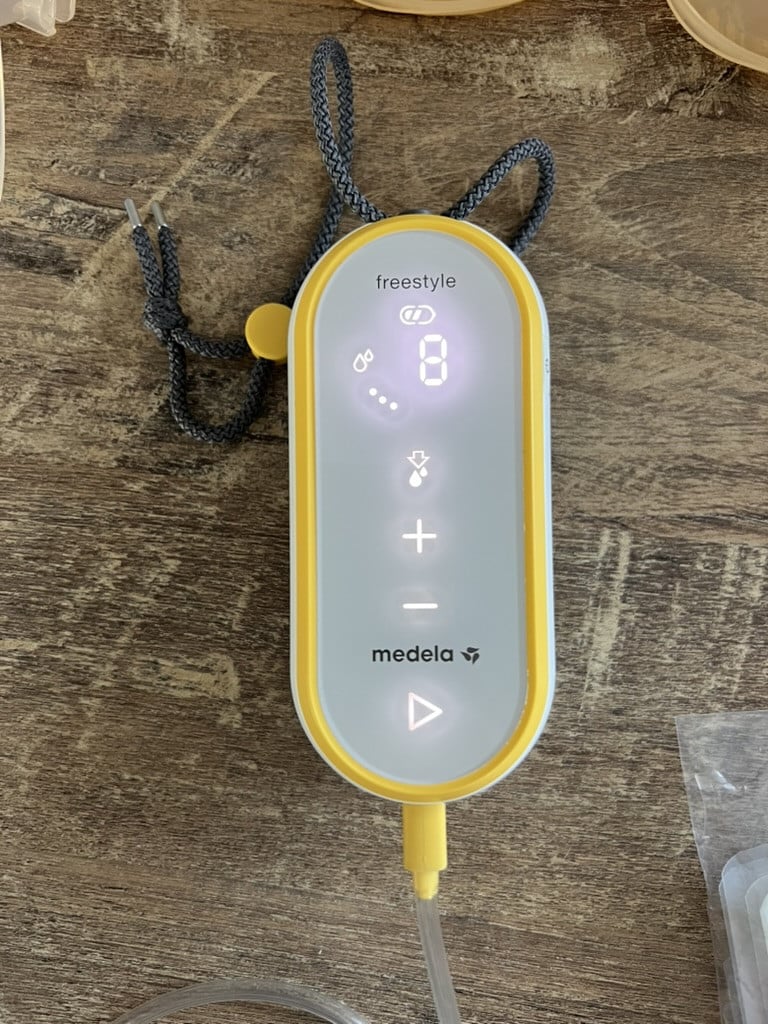 Medela Freestyle Hands-Free dubbele + extra set cups