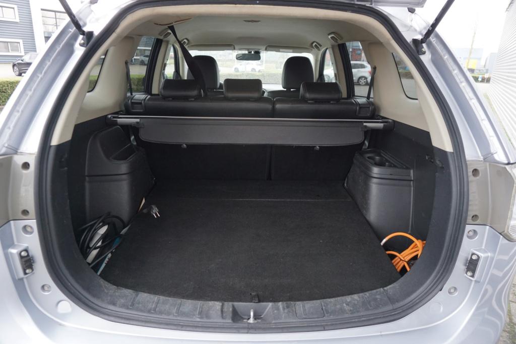 Mitsubishi Outlander 2.0 phev business edition x-line automaat - climate / 