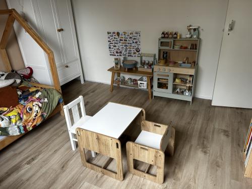 Minera Tafel + stoeltje kind