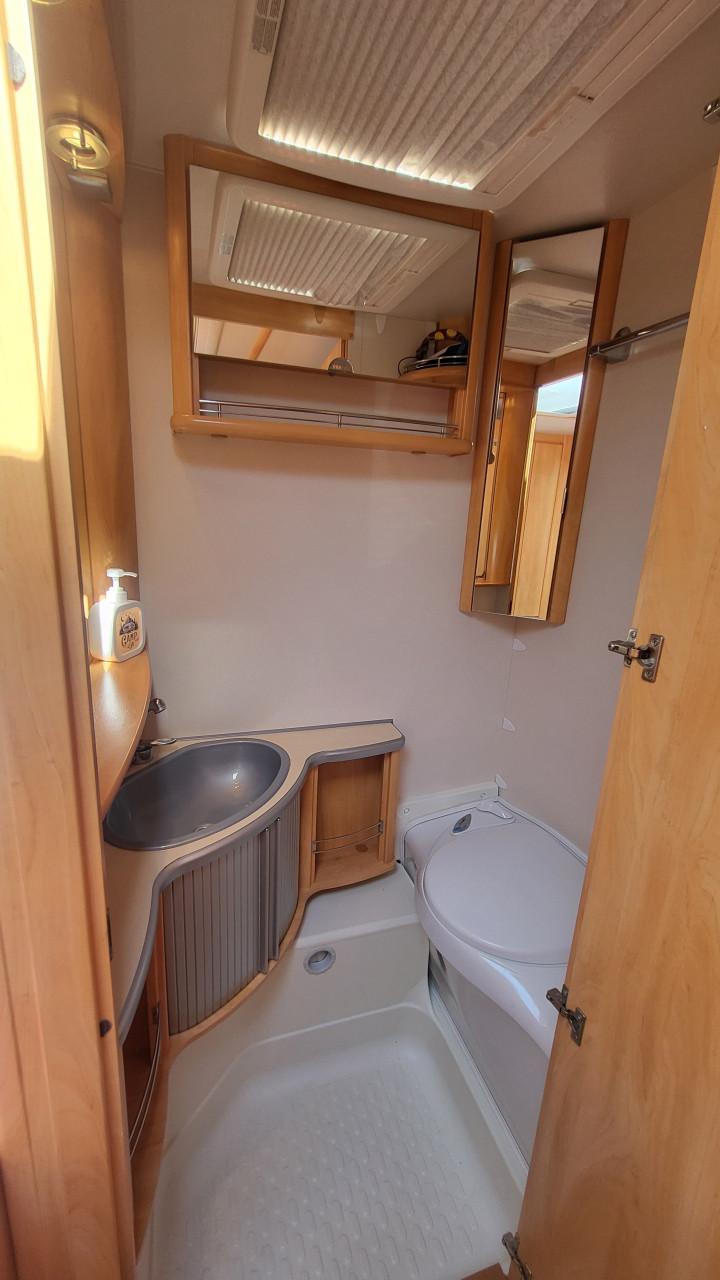 Nette Fendt caravan