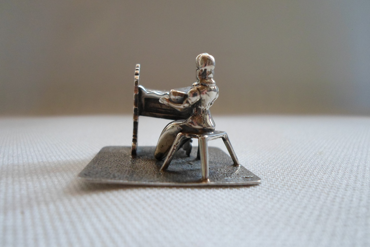 Zilver Miniatuur Vrouw Baby Wieg