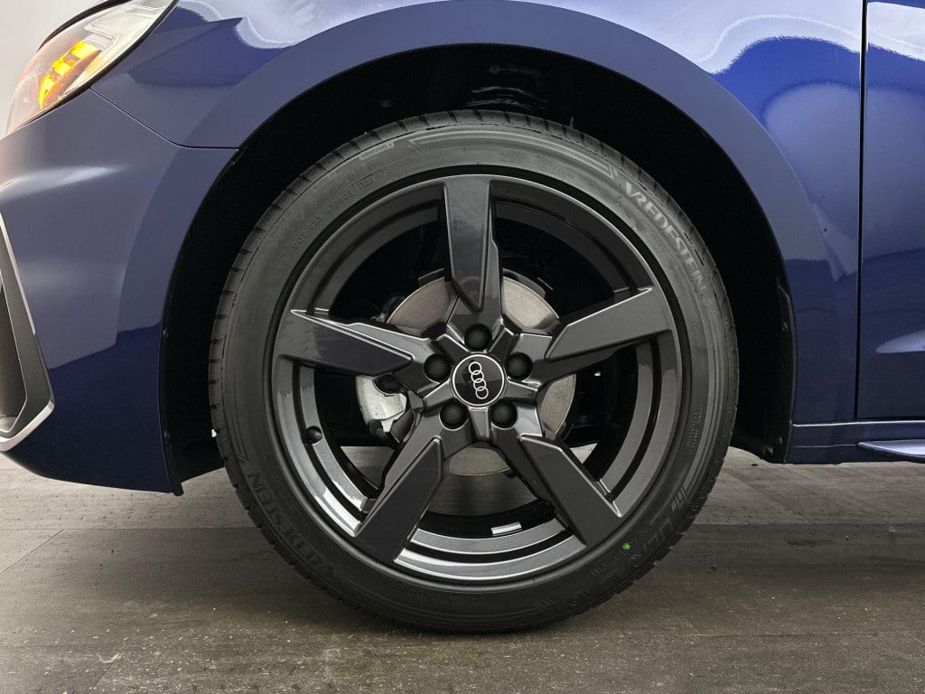 Audi A1 Sportback s edition 25 tfsi 70 kw / 95 pk sportback 5 versn.