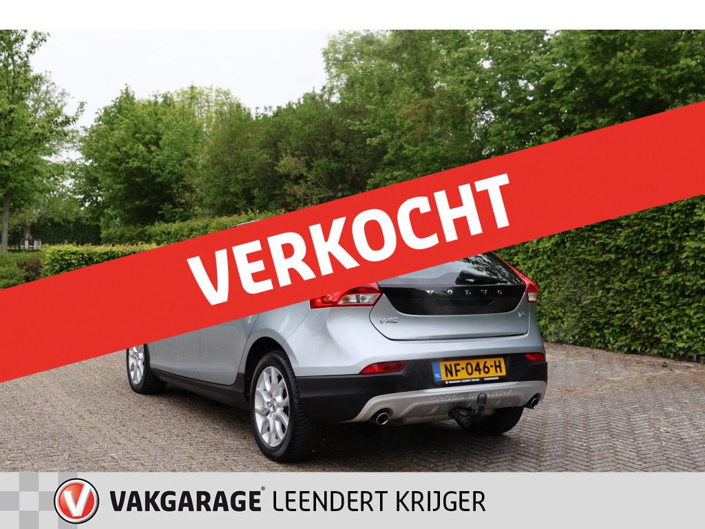 Volvo V40 cross country 2.0 t3 momentum|trekhaak|volledig rijklaar|12 maand