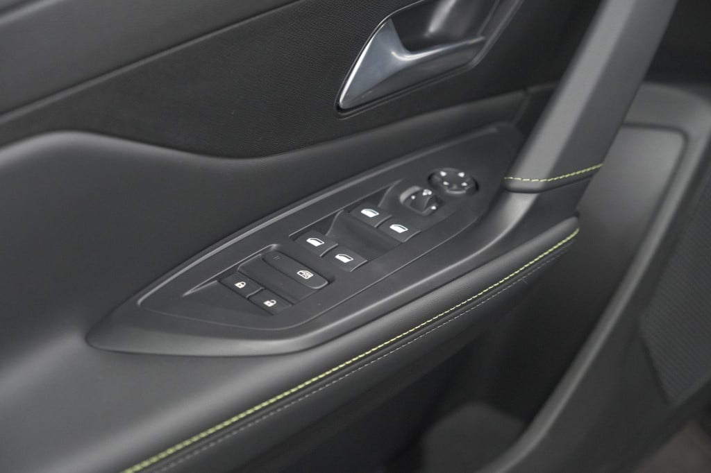 Peugeot 408 1.2 hybrid 136 e-dcs6 gt | 360 camera | adaptieve cruise contro