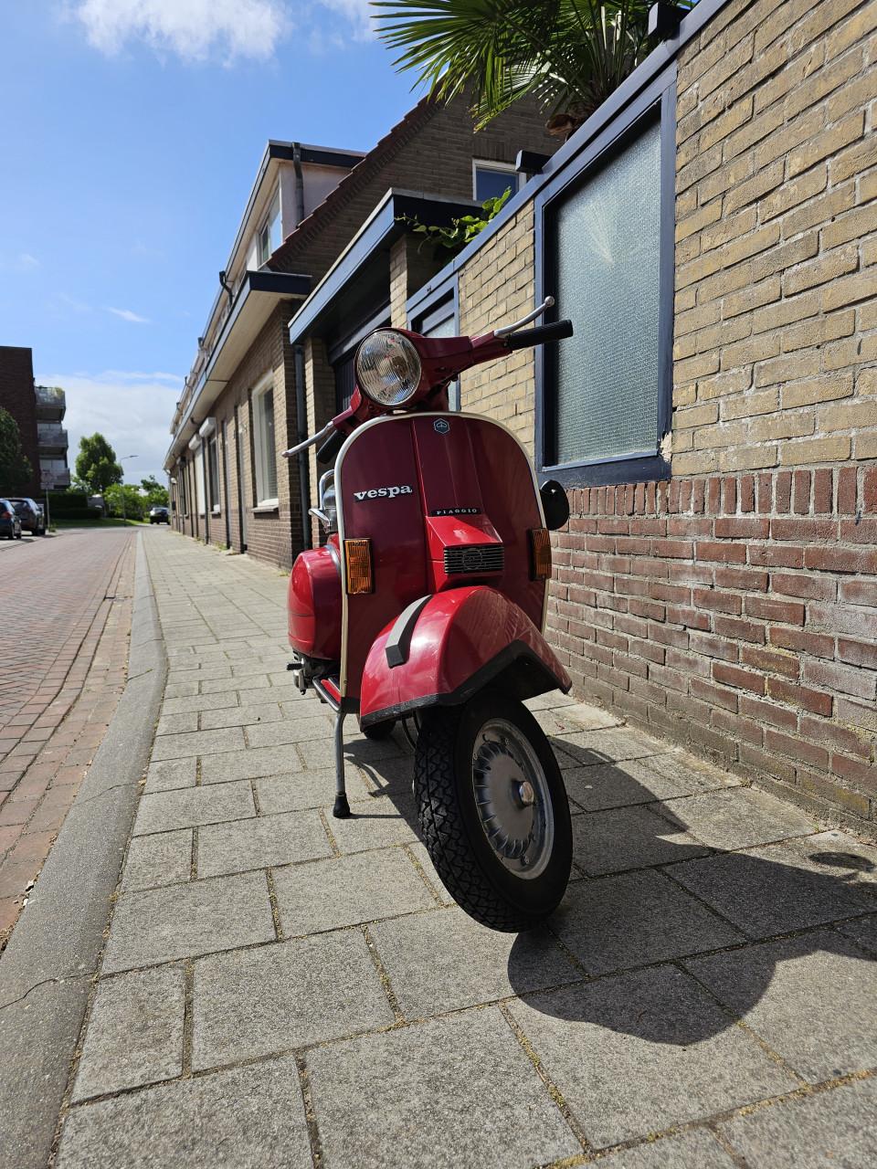 Vespa  px80
